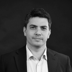 Webinar hosting presenter 