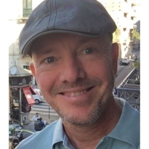 Webinar hosting presenter 