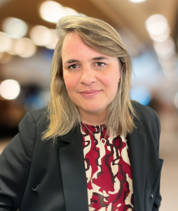 Webinar hosting presenter 