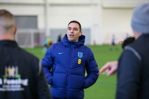 Webinar hosting presenter 