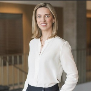 Webinar hosting presenter 