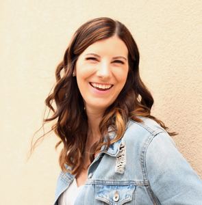 Webinar hosting presenter 