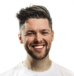 Webinar hosting presenter 