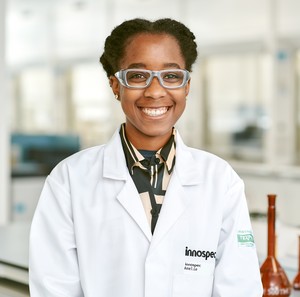 Webinar hosting presenter 