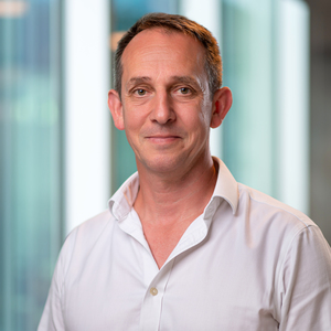 Webinar hosting presenter 