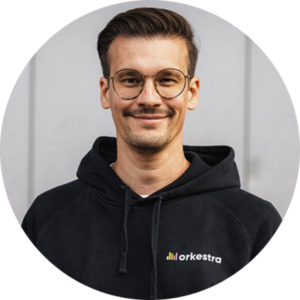 Webinar hosting presenter 