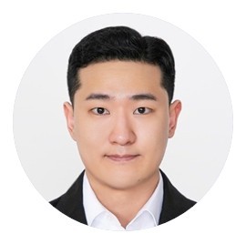 Webinar hosting presenter 