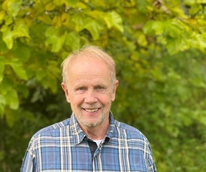 Webinar hosting presenter 