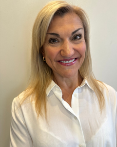 1770242679-0bdb0c177ad0f747