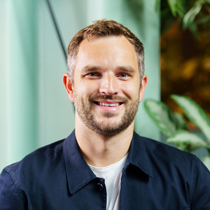 1770734015-53dc46781d033d01