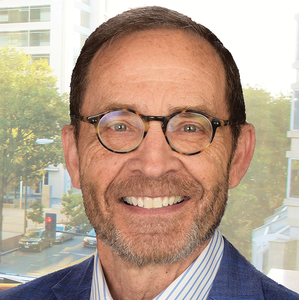 Webinar hosting presenter 