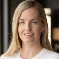 Webinar hosting presenter 