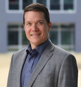 Webinar hosting presenter 