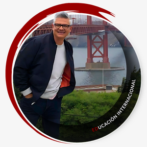 Webinar hosting presenter 