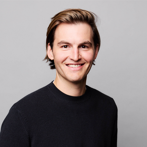 Webinar hosting presenter 