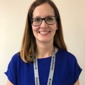 Webinar hosting presenter 