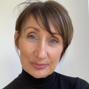 Webinar hosting presenter 