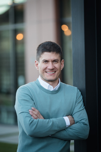 Webinar hosting presenter 