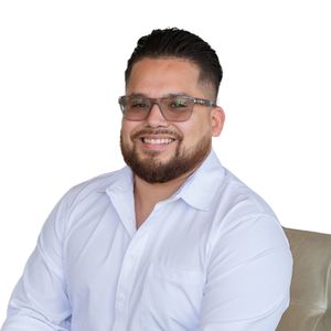 Webinar hosting presenter 