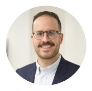 Webinar hosting presenter 