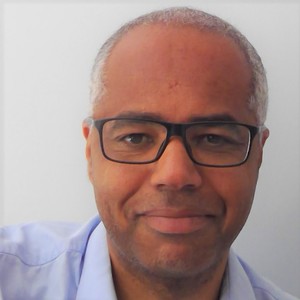 Webinar hosting presenter 