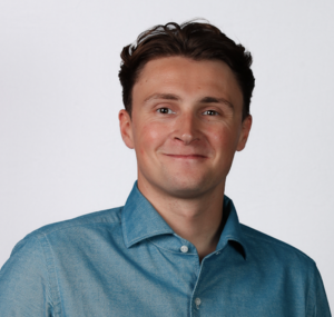 Webinar hosting presenter 