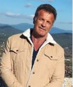 Webinar hosting presenter 