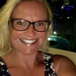 Webinar hosting presenter 