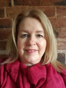 Webinar hosting presenter 