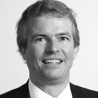 Webinar hosting presenter 