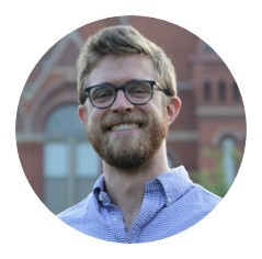 Webinar hosting presenter 