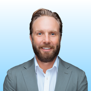 Webinar hosting presenter Oliver  Brecht