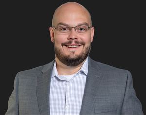 Webinar hosting presenter 