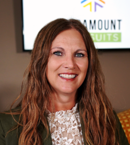 Webinar hosting presenter 