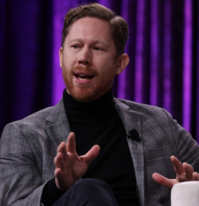 Webinar hosting presenter 