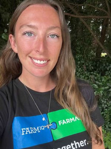 Webinar hosting presenter Rebecca K