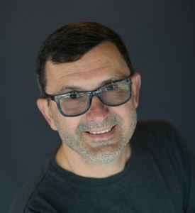 Webinar hosting presenter 