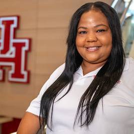 Webinar hosting presenter 