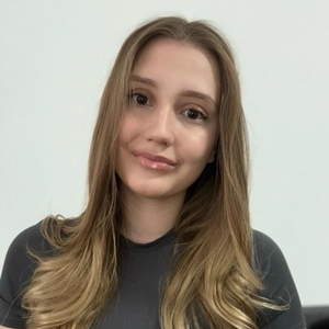 Webinar hosting presenter 