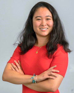 Webinar hosting presenter 