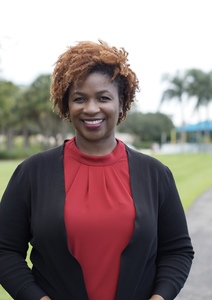 Webinar hosting presenter Jan Oseitutu