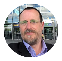 Webinar hosting presenter 