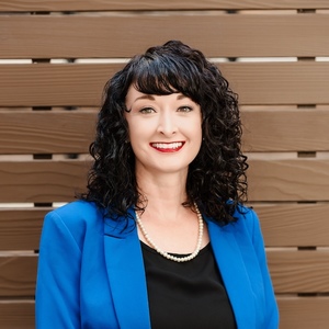 Webinar hosting presenter 