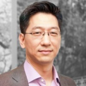 Webinar hosting presenter 