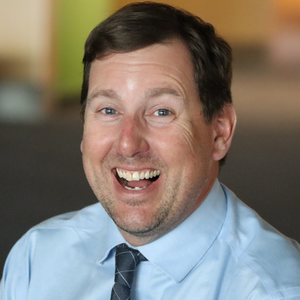 Webinar hosting presenter 