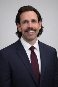 Webinar hosting presenter 