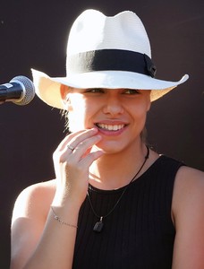 Webinar hosting presenter 