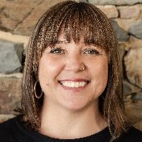 Webinar hosting presenter 