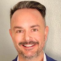 Webinar hosting presenter 