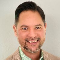 Webinar hosting presenter 